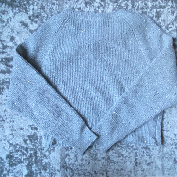 Express sweaters - Picture 2 of 3
